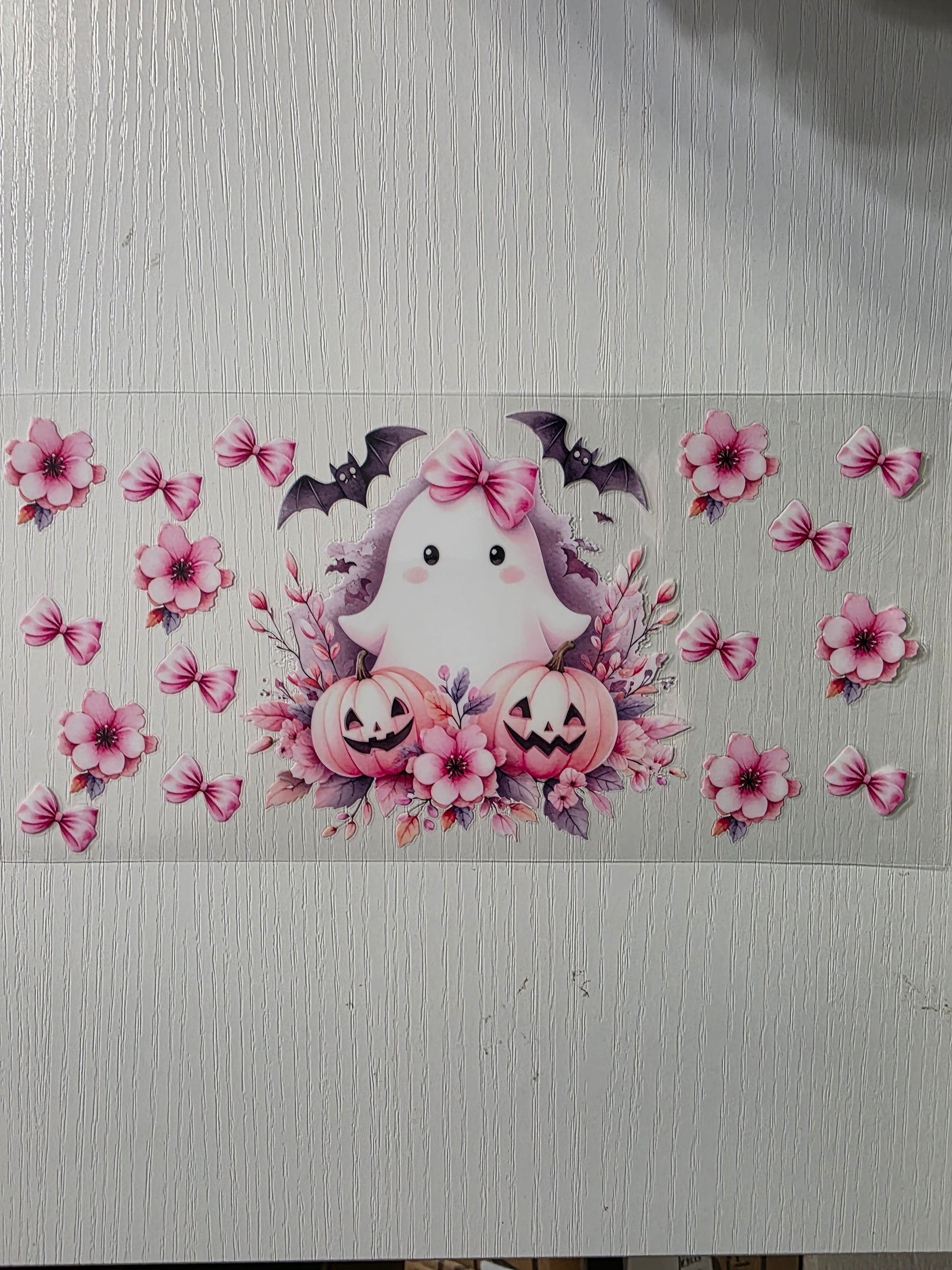 Cute girl ghosts & flowers W/ bats