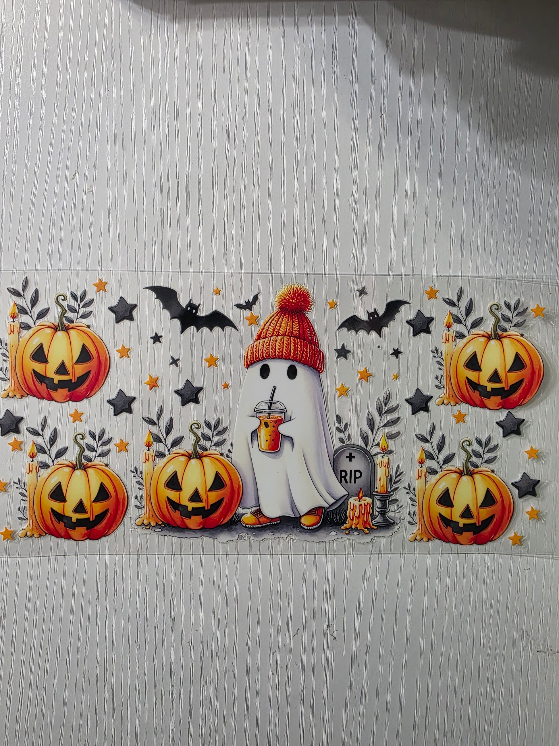 Ghosts w/ beanie & pumpkins